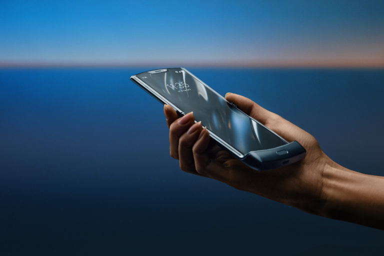 Motorola Razr Fold review- Featured Image