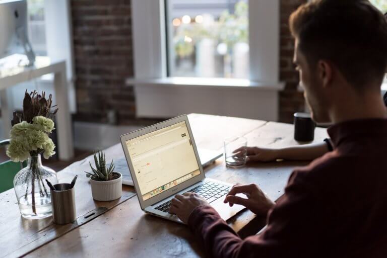Easy-to-use tools and sites for content marketing