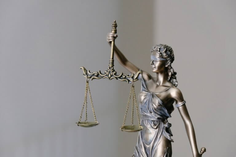The Legal Checklist For Startups and SMBs