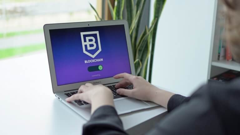 Developing Modern World Technology with Blockchain. 