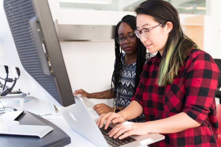 Four Best Countries to Study Software Engineering