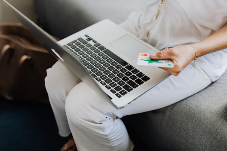 Build a Front End of an e-Commerce Site Using React