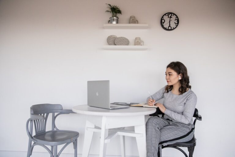 Points to Note When Choosing a Good Essay Writing Company
