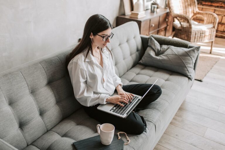 Top 10 Essential Tips for Becoming a Full-Stack Developer